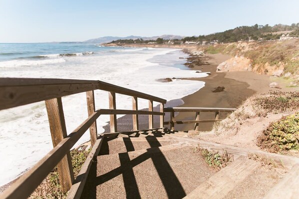Sun-loungers, beach towels