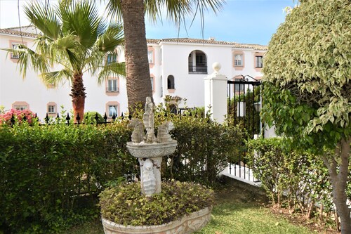 Riviera Del Sol Walking Distance to Beach -  Aldea