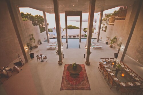 Red Rock Ocean View Villa - Major’s Room