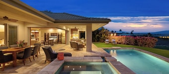 Largest Wai'ula'ula Family Residence with Heated Pool & Guest House
