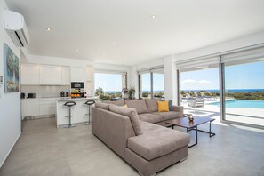Smart TV, foosball - Your House in Afandou (Αφάντου)