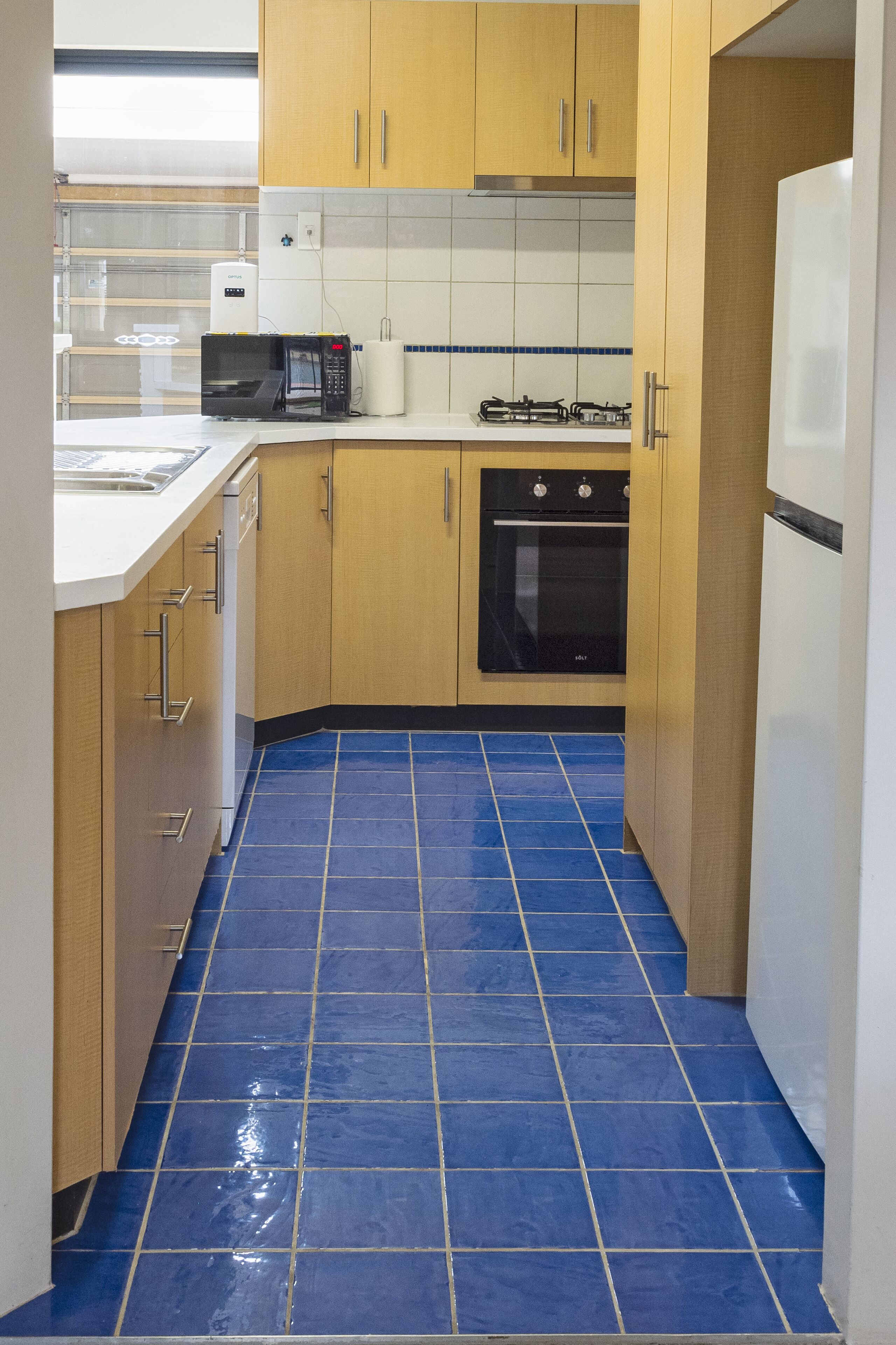 Walk to Avalon Bay — image 9