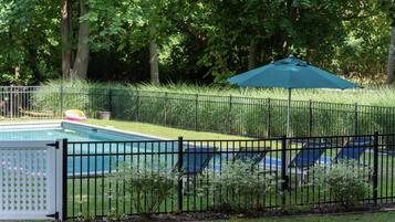 Piscine extérieure, piscine chauffée