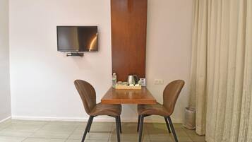 Rom – executive | Spiseområde på rommet