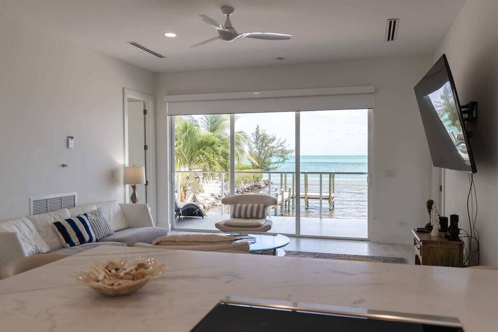 Modern Oceanview Paradise at Islamorada