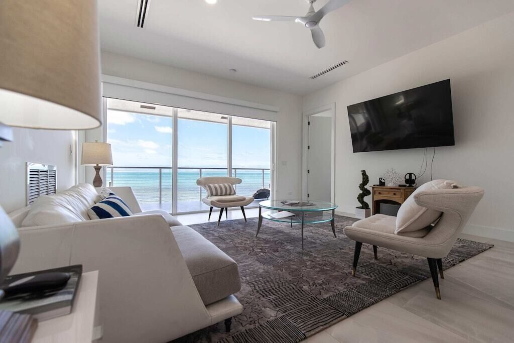 Modern Oceanview Paradise at Islamorada