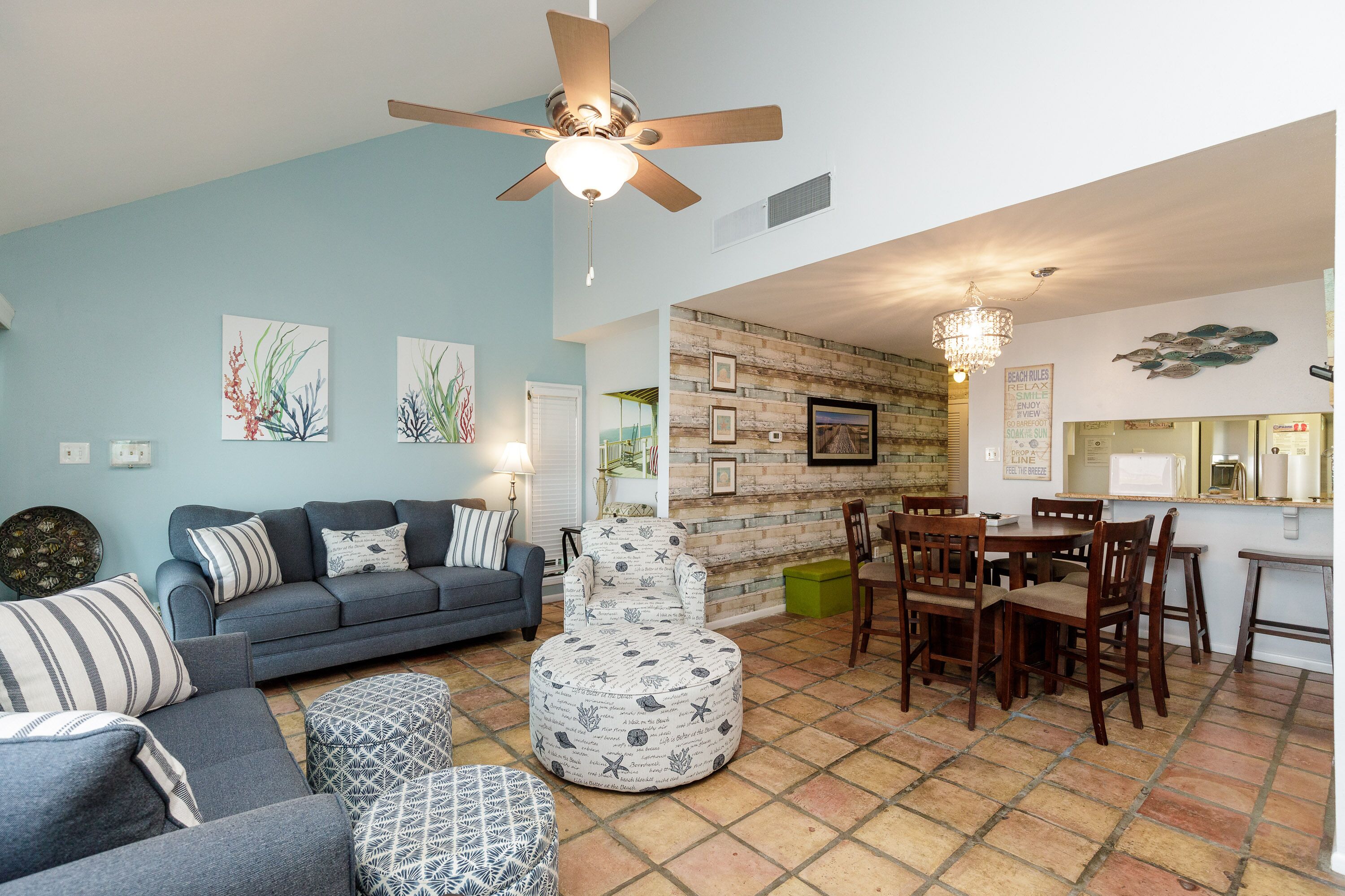 Cozy Coastal Repose CPV206K-Remodeled, Private Balcony W/ Sunset Views