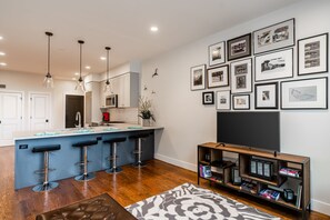 Interior - Heart of Bozeman - Luxury Condo in Downtown Bozeman With a 30+ Night Minimum (Bozeman)