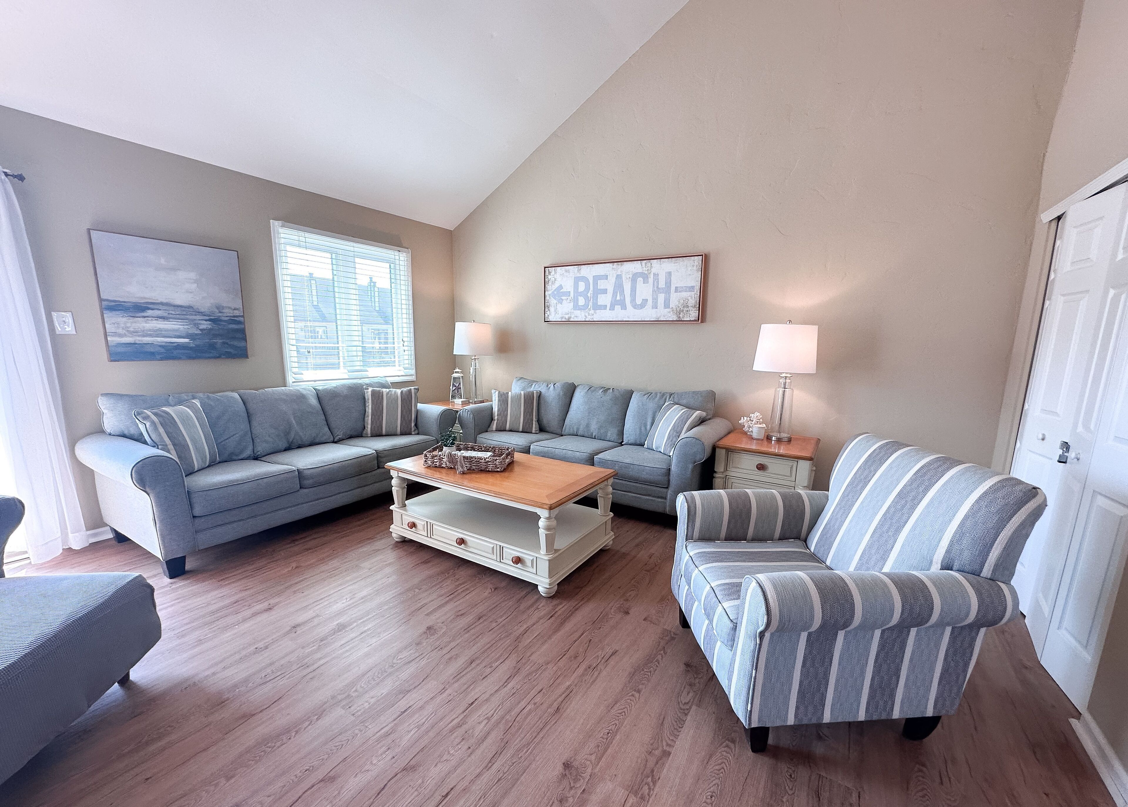 Coastal Soul - Beach block, on cul-de-sac street, pet friendly.