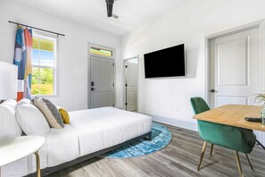 5 bedrooms, iron/ironing board, travel cot, WiFi