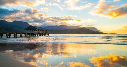 Nalu Hanalei, Stunning Home by the Beach TVR#5123