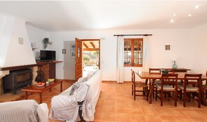 TV - L´Embat ( Tolo ) Charming 2 bedroom villa (Pollensa)