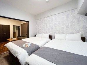 1 bedroom, iron/ironing board, WiFi, bed sheets - Cozy 1BR near Hondori Shopping Arcade, Room wifi (Naka Ward, Hiroshima)