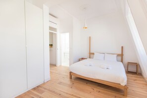 2 bedrooms, iron/ironing board, Internet, bed sheets - Historial Apartment Santos IV (Lisboa)