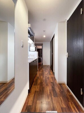 Interior - Brand New 1BR Apt Near Hondori Shopping District For 6 Ppl (Naka Ward, Hiroshima)