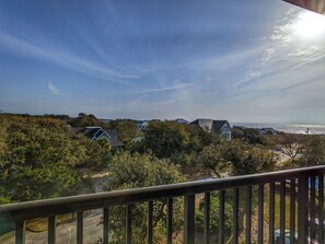 Property grounds - Litchfield Retreat 502  Second Row Condo - North Litchfield Beach - Community Po (Pawleys Island)