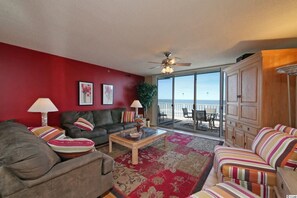TV - Oceanfront Condo - Litchfield by the Sea - Community Pool & Hot Tub (Pawleys Island)