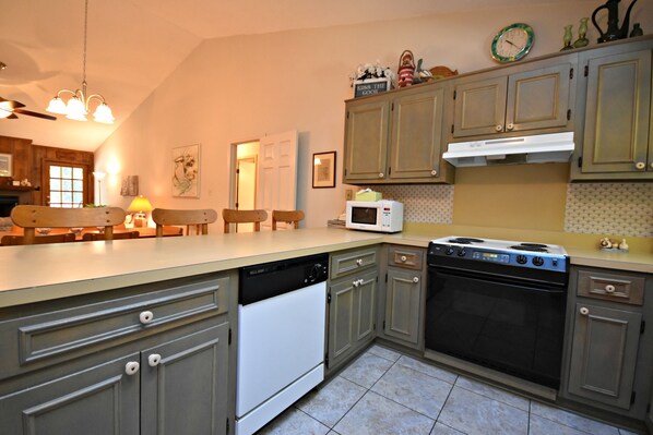 Fridge, microwave, oven, dishwasher