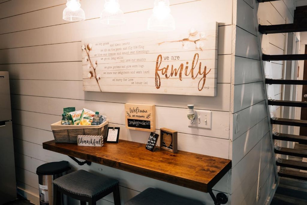 5☆ Luxury Couples Retreat Wooded/Creekside