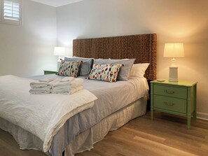 3 chambres, fer et planche à repasser, accès au Wi-Fi (inclus)