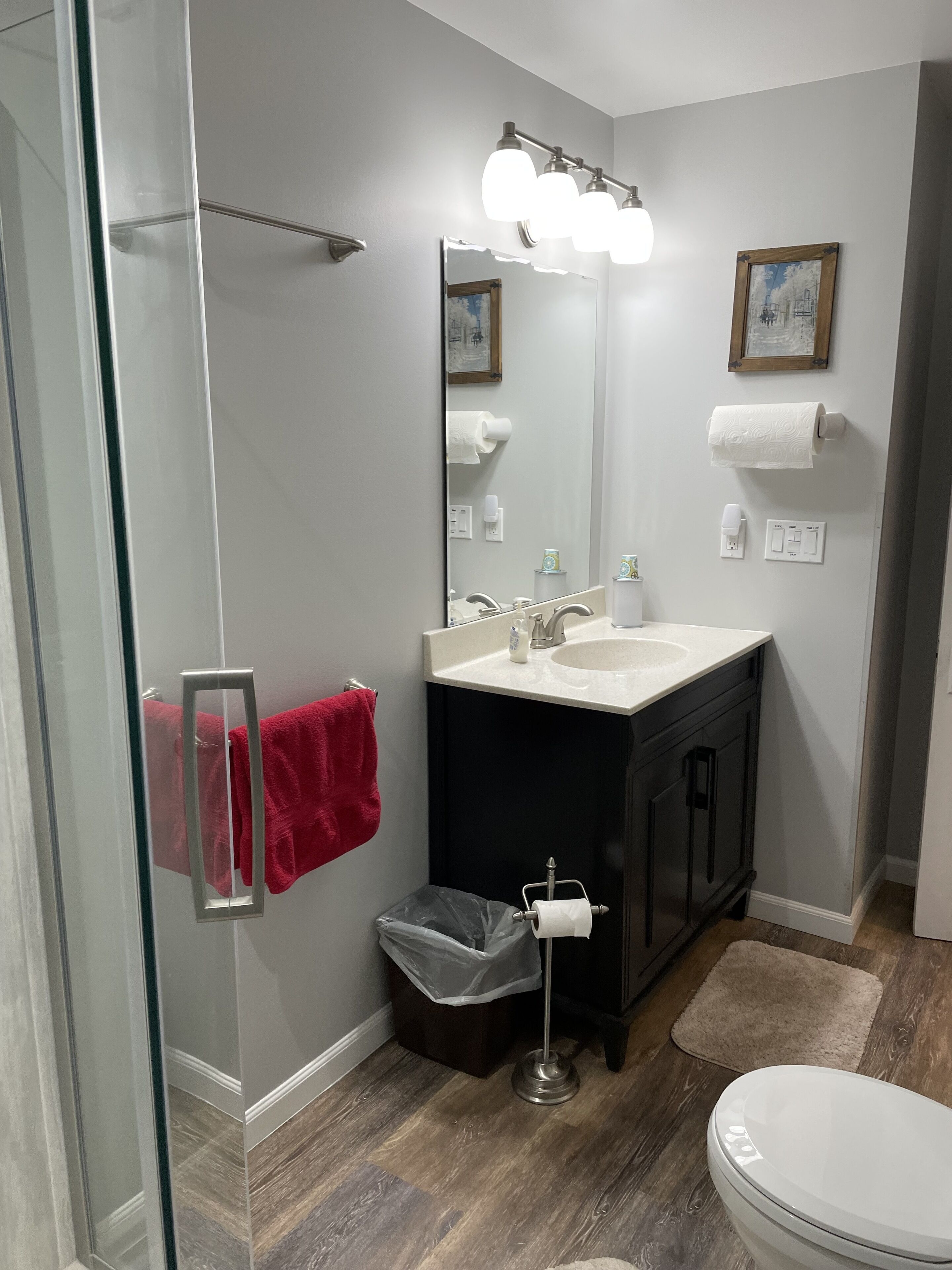 Upstairs Bathroom