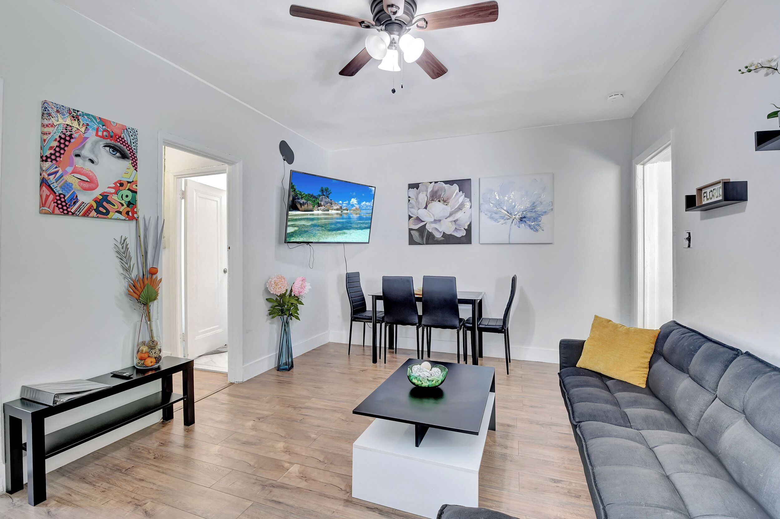 DOWN TOWN DELRAY, walk to Atlantic Ave, beach, pets are welcome