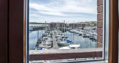 Marina View - 3 Bedroom - Milford Haven