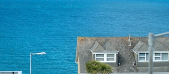 Wingtips â Carbis Bay â Sea Views â Parking - Sleeps 4