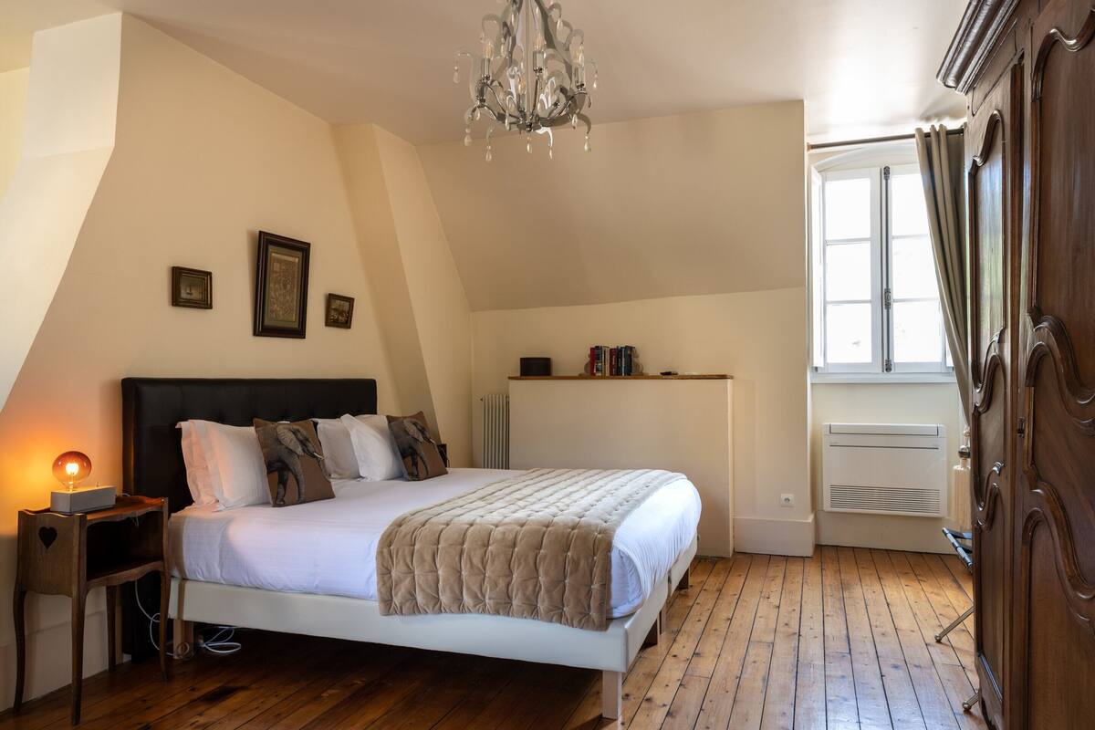 Family Suite, Ensuite (Meursault)