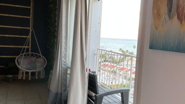 Property grounds - Beautiful studio with ocean view 5 minutes from airport (Carolina)