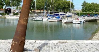 Votre refuge moderne au cĆur de Rochefort - Vivez une expĂ©rience unique