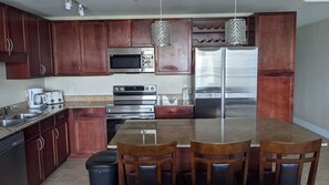 Fridge, microwave, oven, stovetop - Families ~ Couples ~ Snowbirds ~ Gulf Views 7th Floor (Panama City Beach)