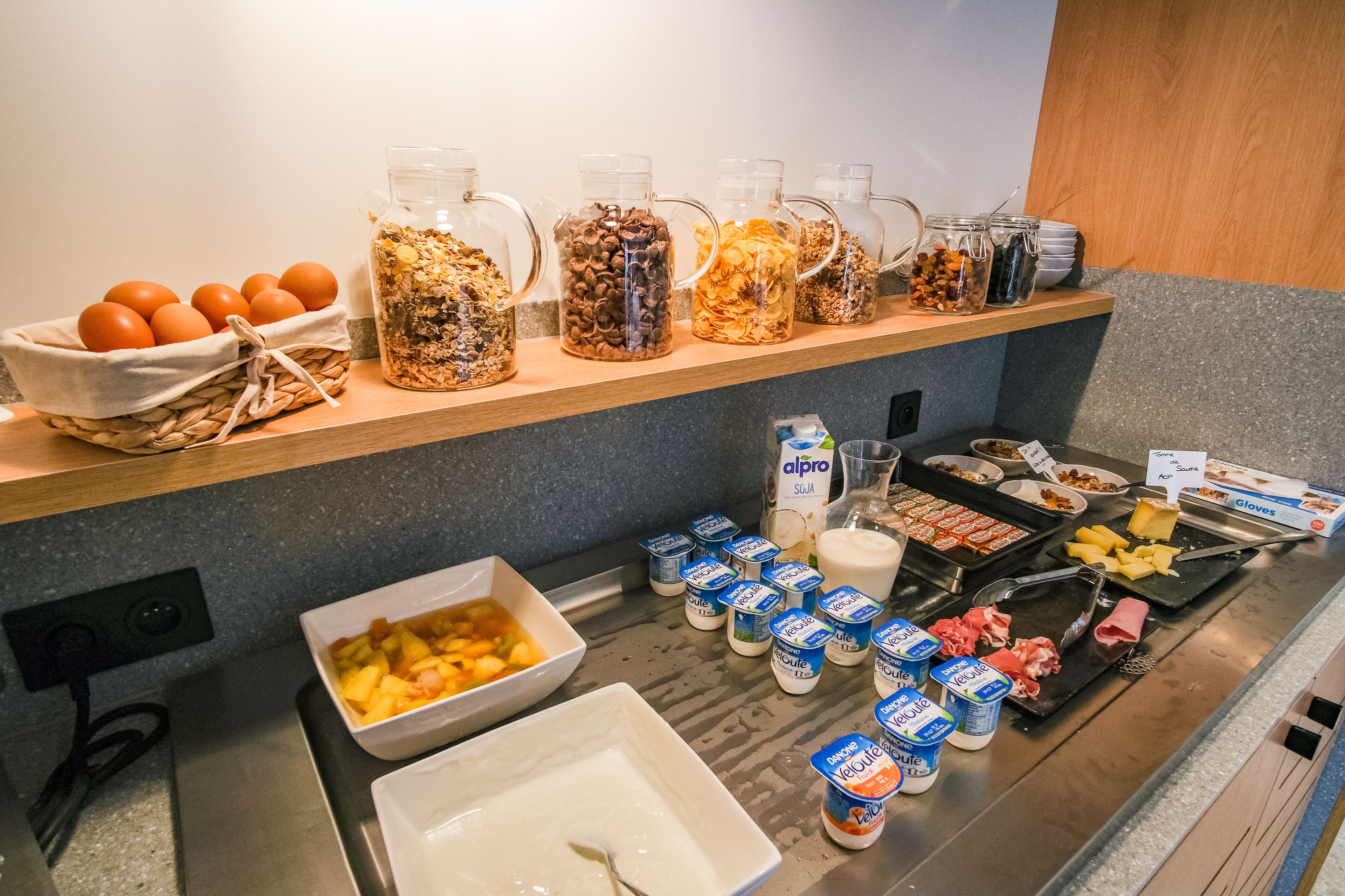 Breakfast buffet