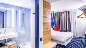 Cortinas blackout, sistema de insonorización y wifi gratis