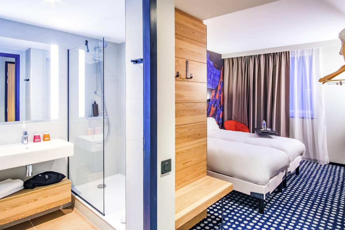 Standard Room, 2 Single Beds