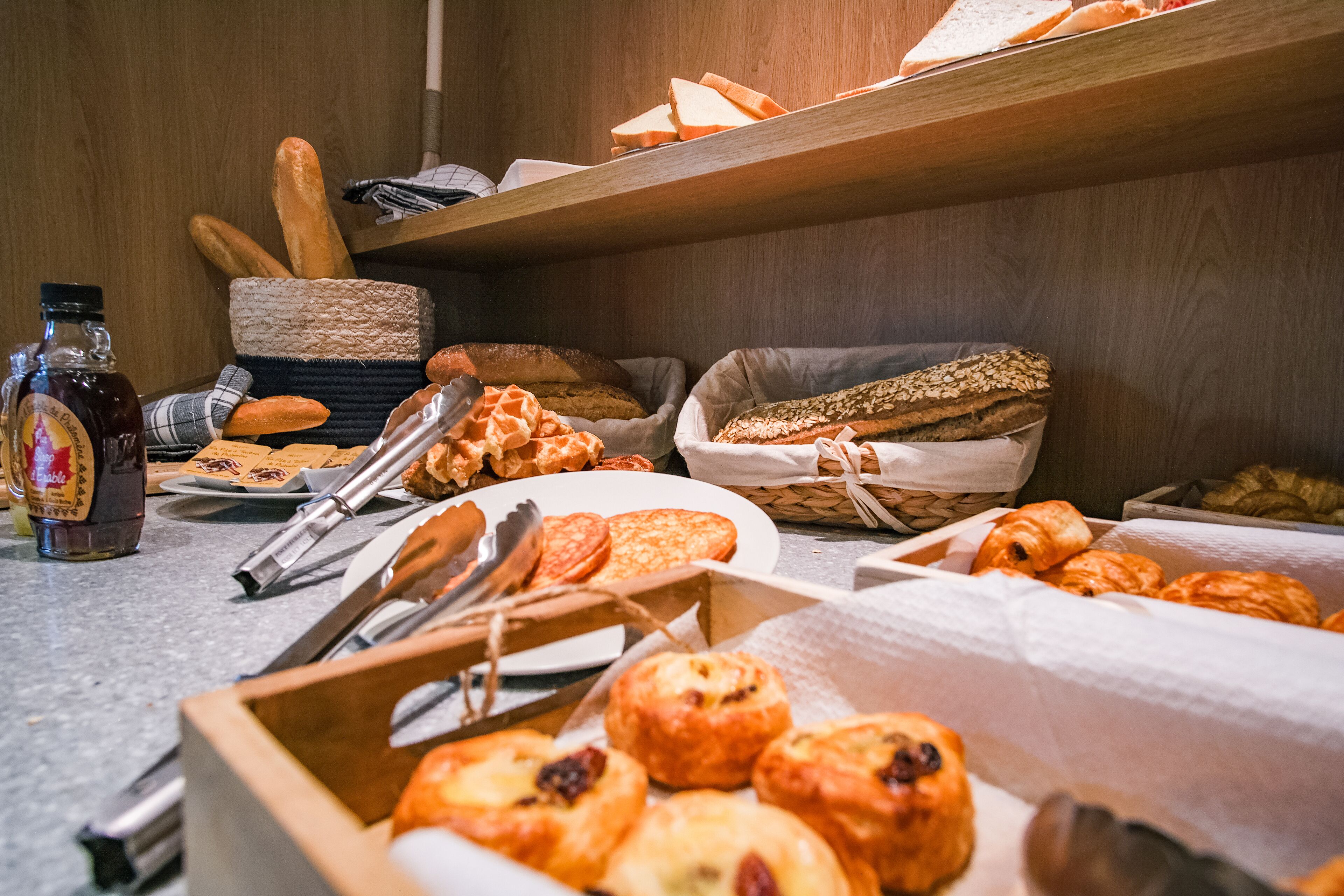 daily buffet breakfast (eur 13 per person)
