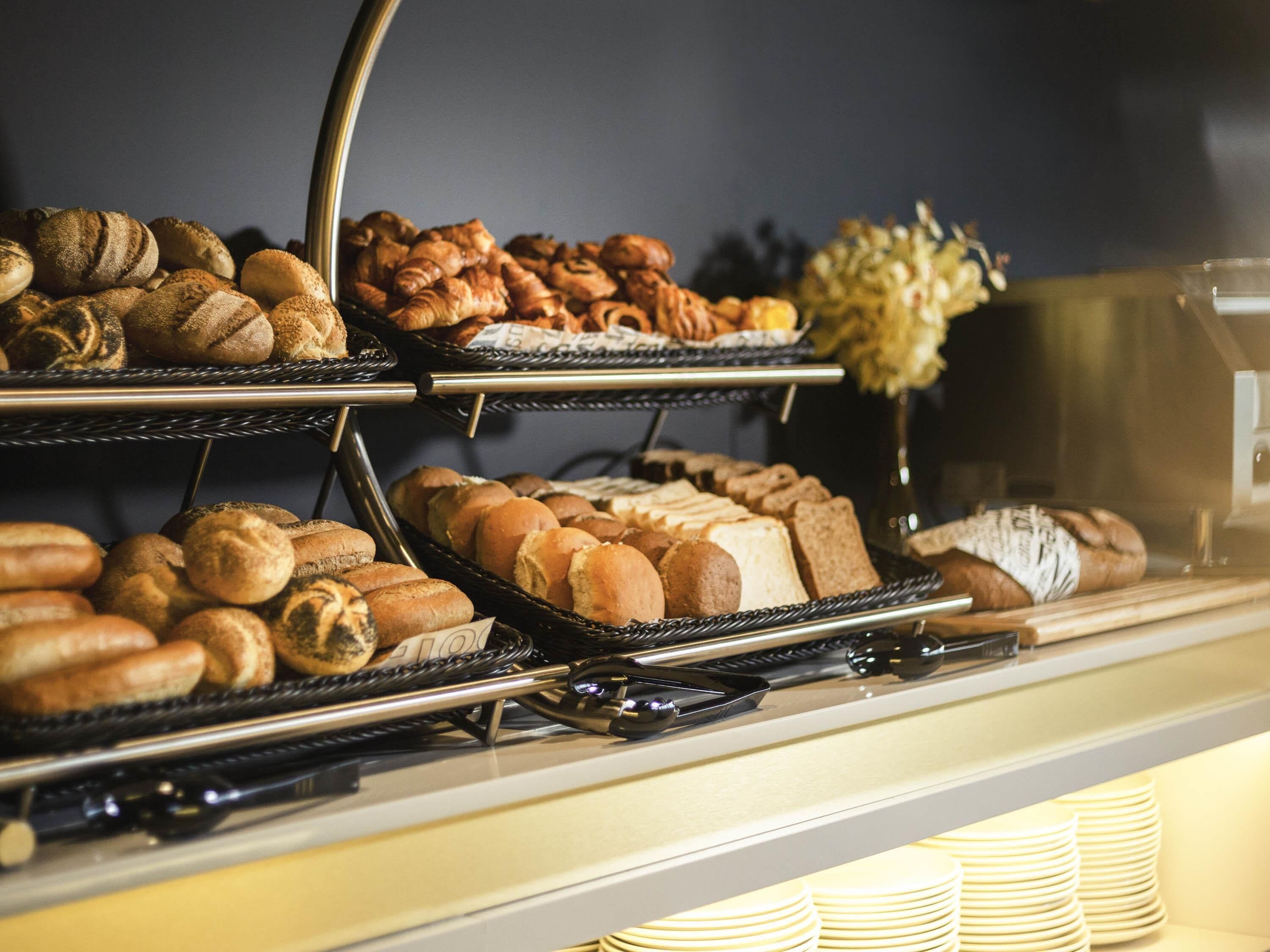 daily buffet breakfast (eur 15 per person)