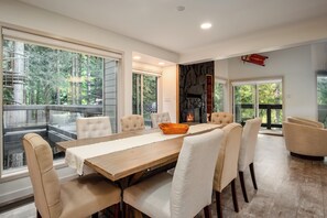 Dining - TELEMARK 15 | Ski-In, Ski-Out Access | Steps To Ski Lifts | Private Garage (Whistler)