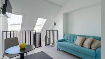 Duplex | Living area | Smart TV
