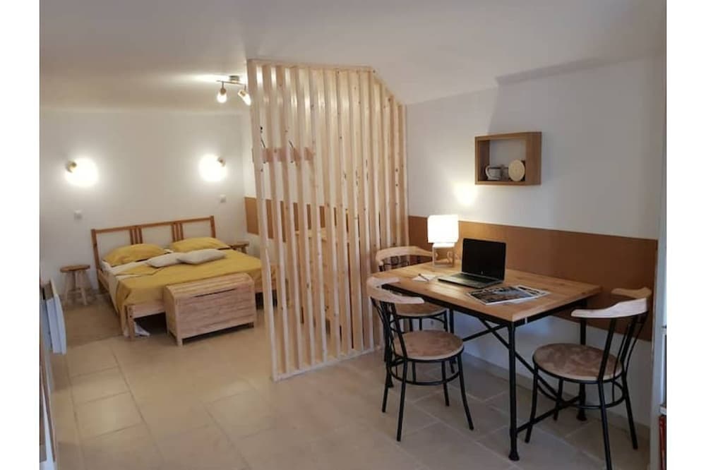 Chic and cozy independent cocoon of 35 m2