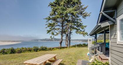 Amazing Alsea Bay Views! Dog Friendly!