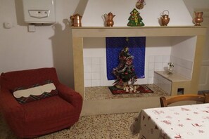 TV - Stella apartment, in the heart of the Pisan hills (Chianni)