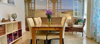 GATU PREMIUM - LUXURY APARTMENT, in downtown with parking, A/C and community pool