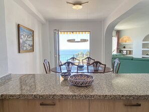 Dining - Bahia 46 Apartments by Casasol (Nerja)