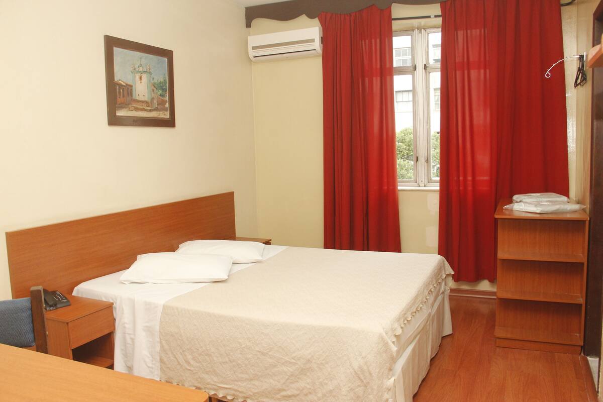 Traditional Double Room | Free WiFi, bed sheets