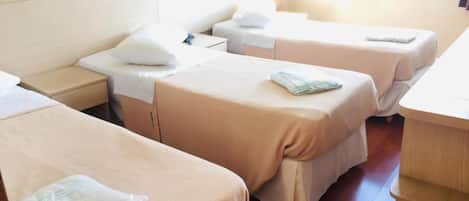 Standard Triple Room | Free WiFi, bed sheets