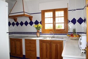 Fridge, microwave, dishwasher, espresso maker - Flat Air conditioning, Wifi, Terrace, (Chipiona)