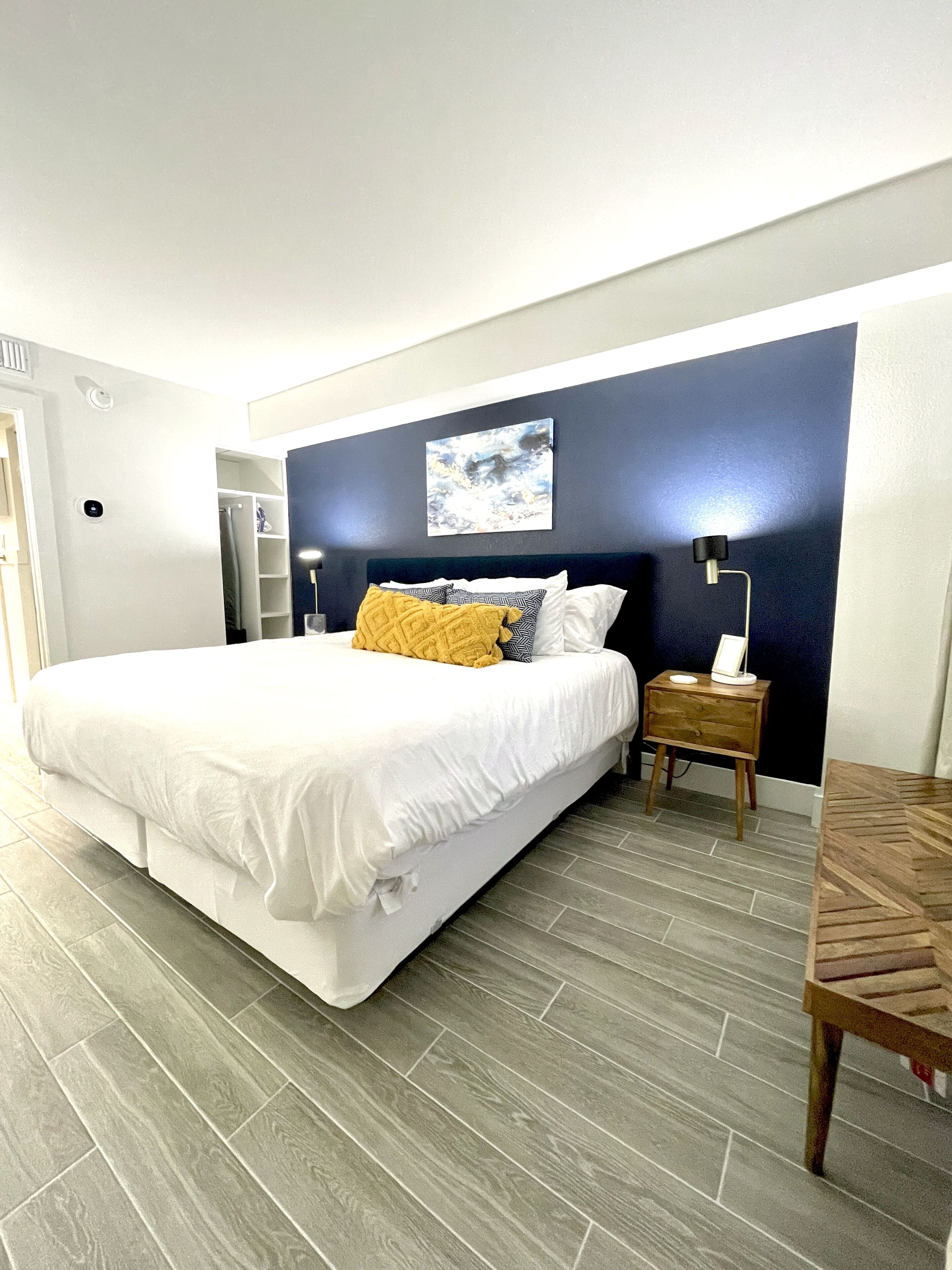 ☀️🏖 King bed Oceanfront near Tanger right off HWY 22 Myrtle Beach