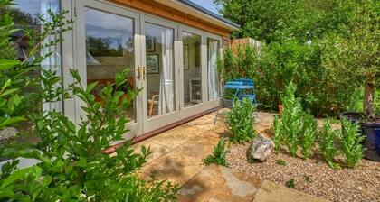Litttle Honeysuckle - all accommodation on the ground floor