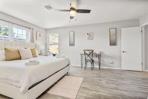 3 bedrooms, iron/ironing board, free WiFi, bed sheets